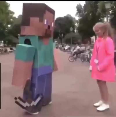 Minecraft Steve in Smash be like