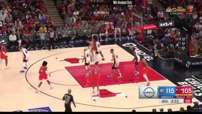 [Highlight] Josh Giddey with the one-legged fadeaway