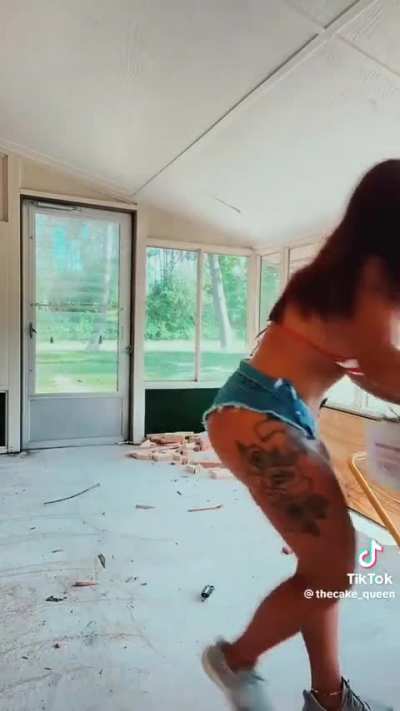 @thecake_queen