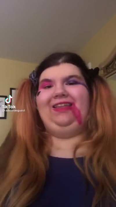 For the sake of cringe, I hope Harley Quinn content never dies