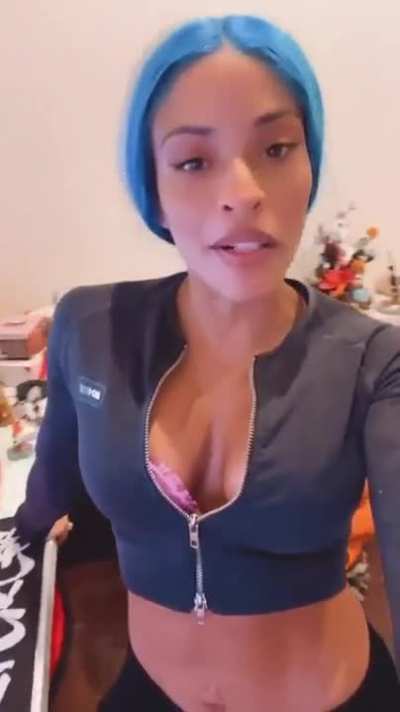 Zelina Vega 