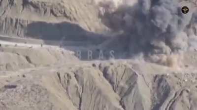 BALOCH RAJI Aajoi sangam (bras) blockaded roads and destroyed a 🇵🇰Pak<wbr>istan<wbr>i forced max’s pro Mrap in balochistan using IEDS