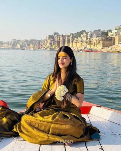Sanskari Baddie