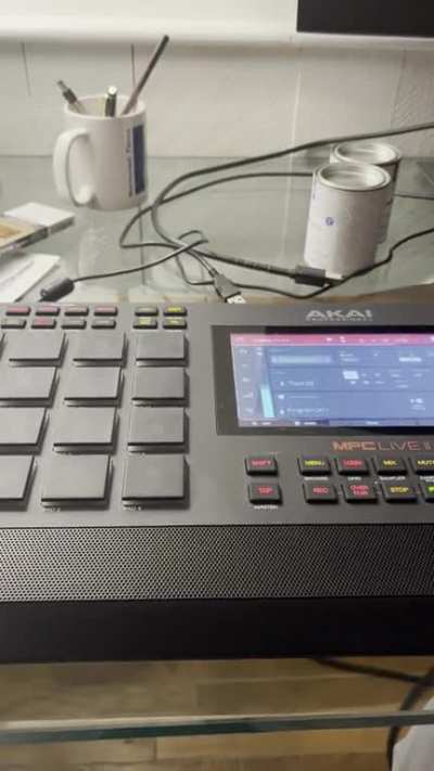 Made an old school Kanye inspired beat. Thoughts?