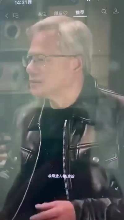 英伟达创始<wbr>人黄仁勋说<wbr>：“我之所<wbr>以如此幸运<wbr>能有今天的<wbr>成就，完全<wbr>仰赖于我的<wbr>父亲有远见<wbr>卓识，他把<wbr>我带到美利<wbr>坚，我的美<wbr>国梦因此而<wbr>成真，我为<wbr>此感激不尽<wbr>！粉红们想<wbr>要成为人之<wbr>前请首先要<wbr>学会感恩！