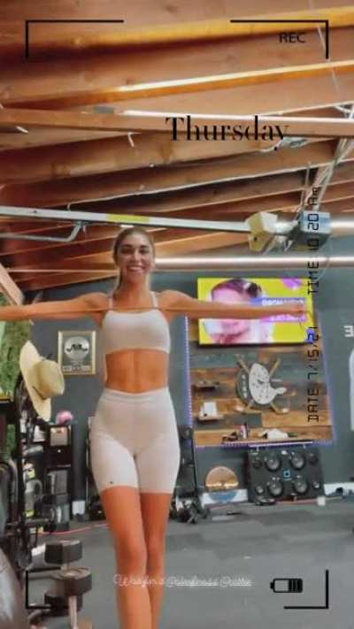 😋😋