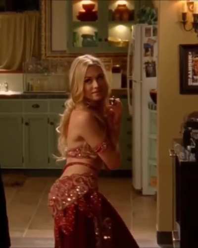 Yvonne Strahovski