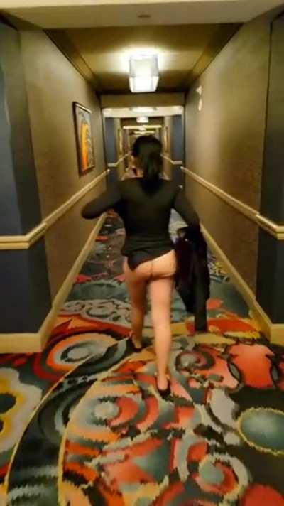 Trying to convince you to cum back to my room...drunk😜