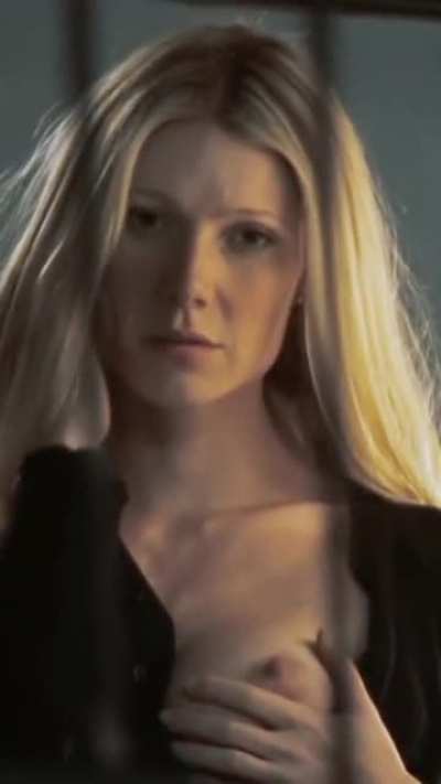 Pepper Potts, İron Man'in kemikleri sızlıyor..