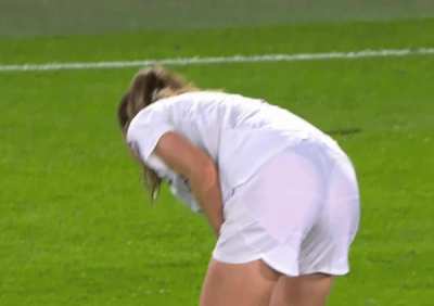 Caroline Weir