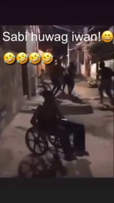 🤨...