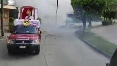 Olha a explosão kkkk