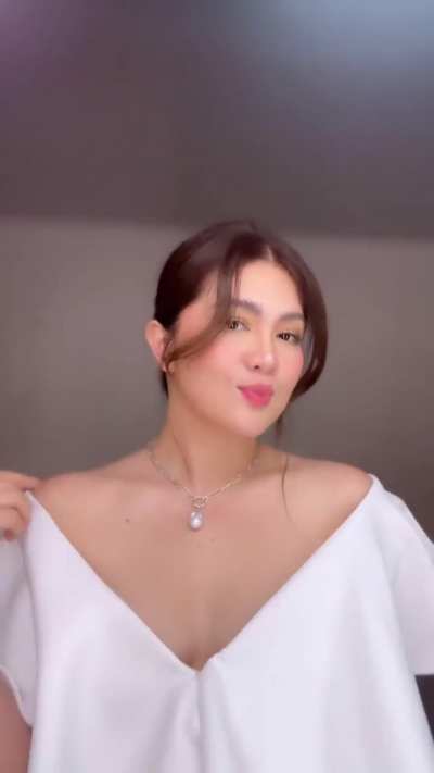 Dimples Romana