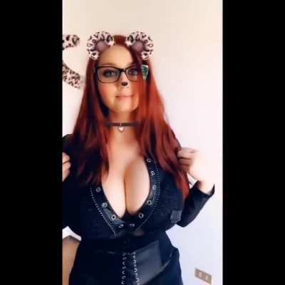 Snapchat video, she just posted! 😮😍