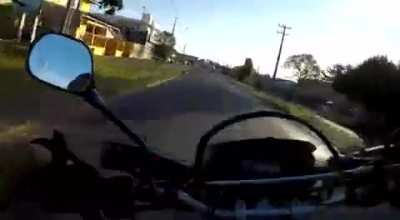 Brazilian policeman runs a motorcycle to save a baby