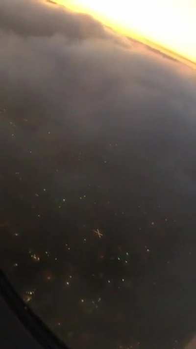 My landing at LAX on the 4th video...but OG Blade Runner style (audio on)