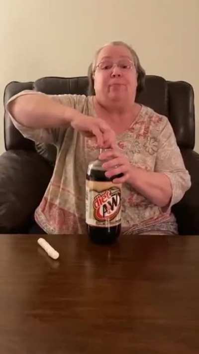 Coita da vovó kkkk (Vídeo original: 