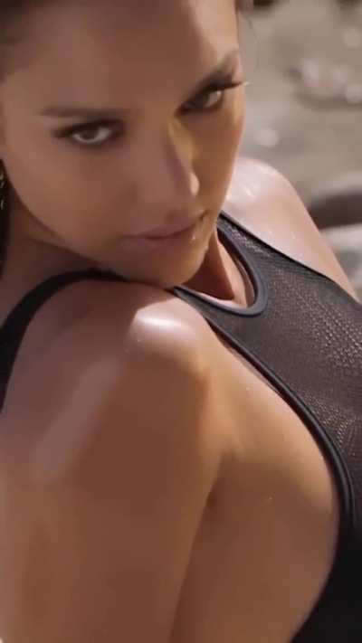 Jessica Alba