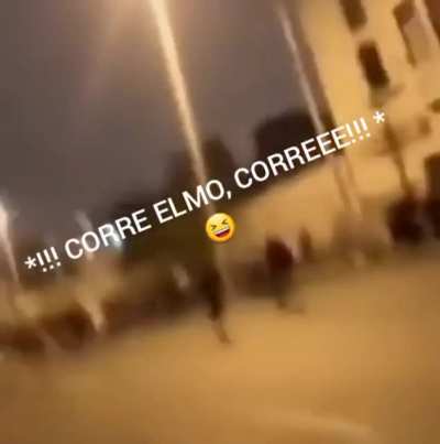 Elmooooiii