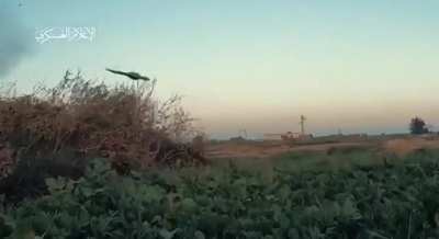 Qassam fighters clash with IDF military vehicles 