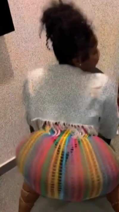 Thicc Barbi<wbr>e🍑🍈🍈