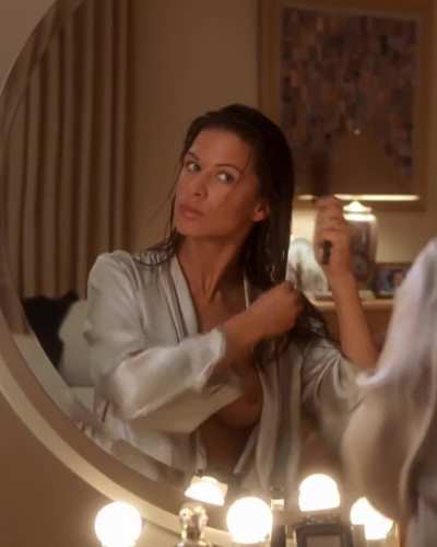 Rhona Mitra in Hollow Man (2000)
