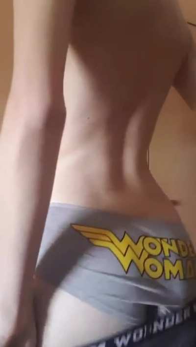 Mesmerizing titties!