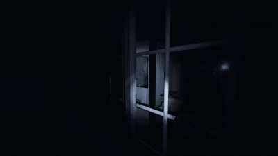 Freddie Mercury plays Phasmophobia