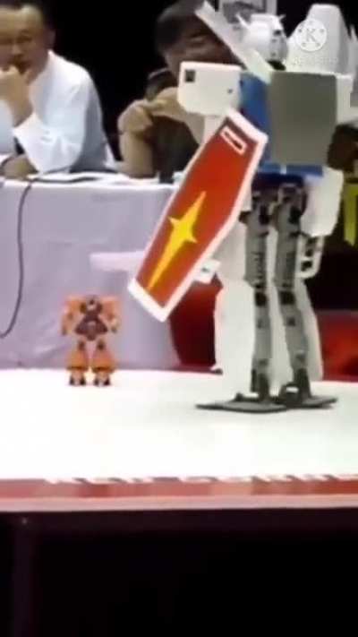 👾