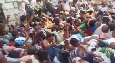 Kurnool district, Andhra Pradesh, thousands of people engaged in a local ritual of throwing cow dung on each other.