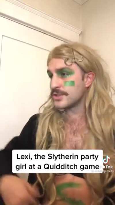Slytherin sorority pregame shottys