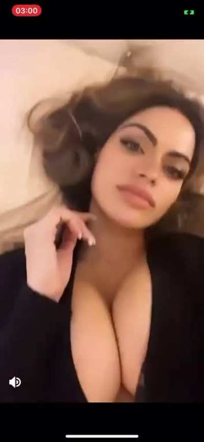 😍