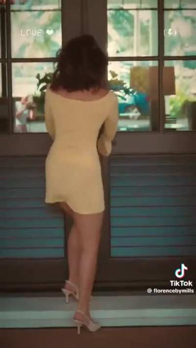 MBB such a tease - she knows what she’s doing 😍🤤