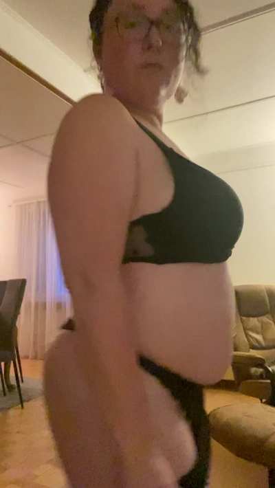 I hope this angle makes you cum really fast