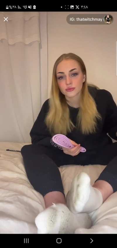 @IG:T<wbr>hatwi<wbr>chmay is live now in tiktok