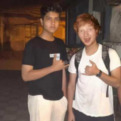 😳😳😳😳😳😳REAL ED SHEERAN WTF, HE SAID I SMELL LIKE A BAKA 😳😳😳😳😳😳😳😳😳😳😳😳😳😳😳😐😳😳😐😐😐😳😳😳😳😳