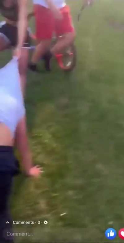 😳