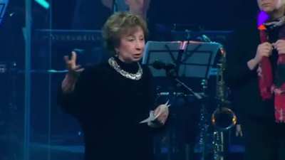 Народ<wbr>ная артис<wbr>тка России Лия Ахедж<wbr>акова раскр<wbr>итико<wbr>вала закон об иноаг<wbr>ентах<wbr>. Произ<wbr>ошло это прямо на вруче<wbr>нии премии 