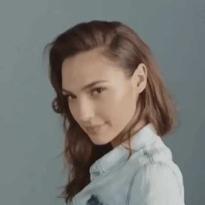 Gal Gadot in Blue Jeans