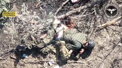 Russian soldier takes a direct hit from an FPV drone of the Strike Drones Company (47 OMBr)