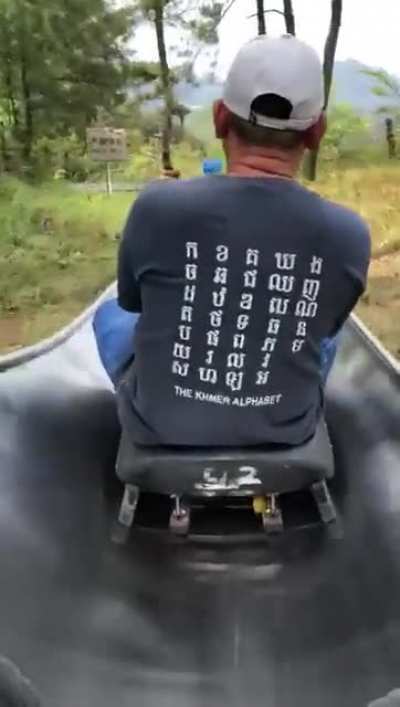 (Per)gilah cepat! Jangan brek! Jangan brek!
