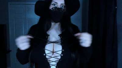 Is this reveal enough to convince you to join my coven?