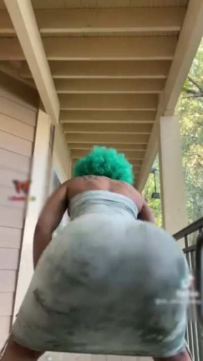 😏😏