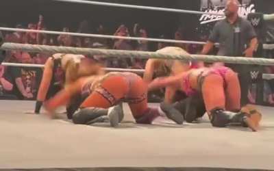 Stephanie & Rhea at NXT Homecoming