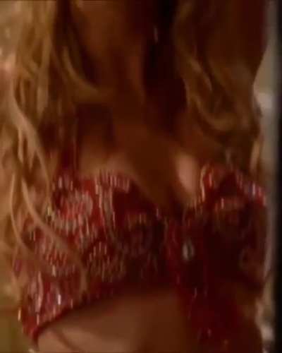 Yvonne Strahovski