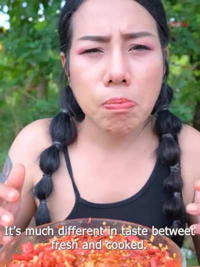 Lady eating live tarantulas