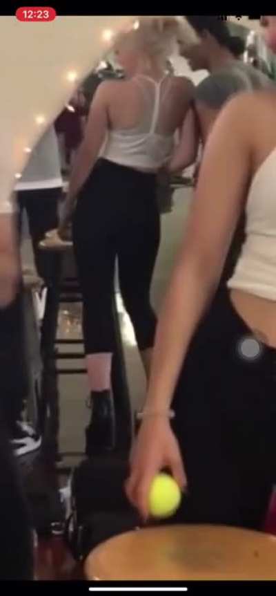 Dove Cameron