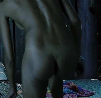 Lucy Ramos sexy brazilian tits & ass in movie Turistas (2006)