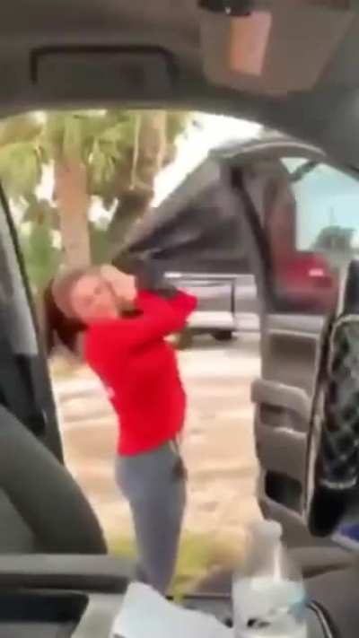 To lift the trash