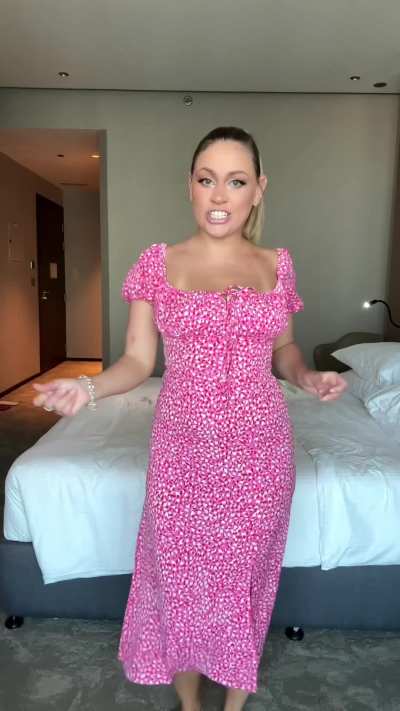 Some bouncing tits for good mood